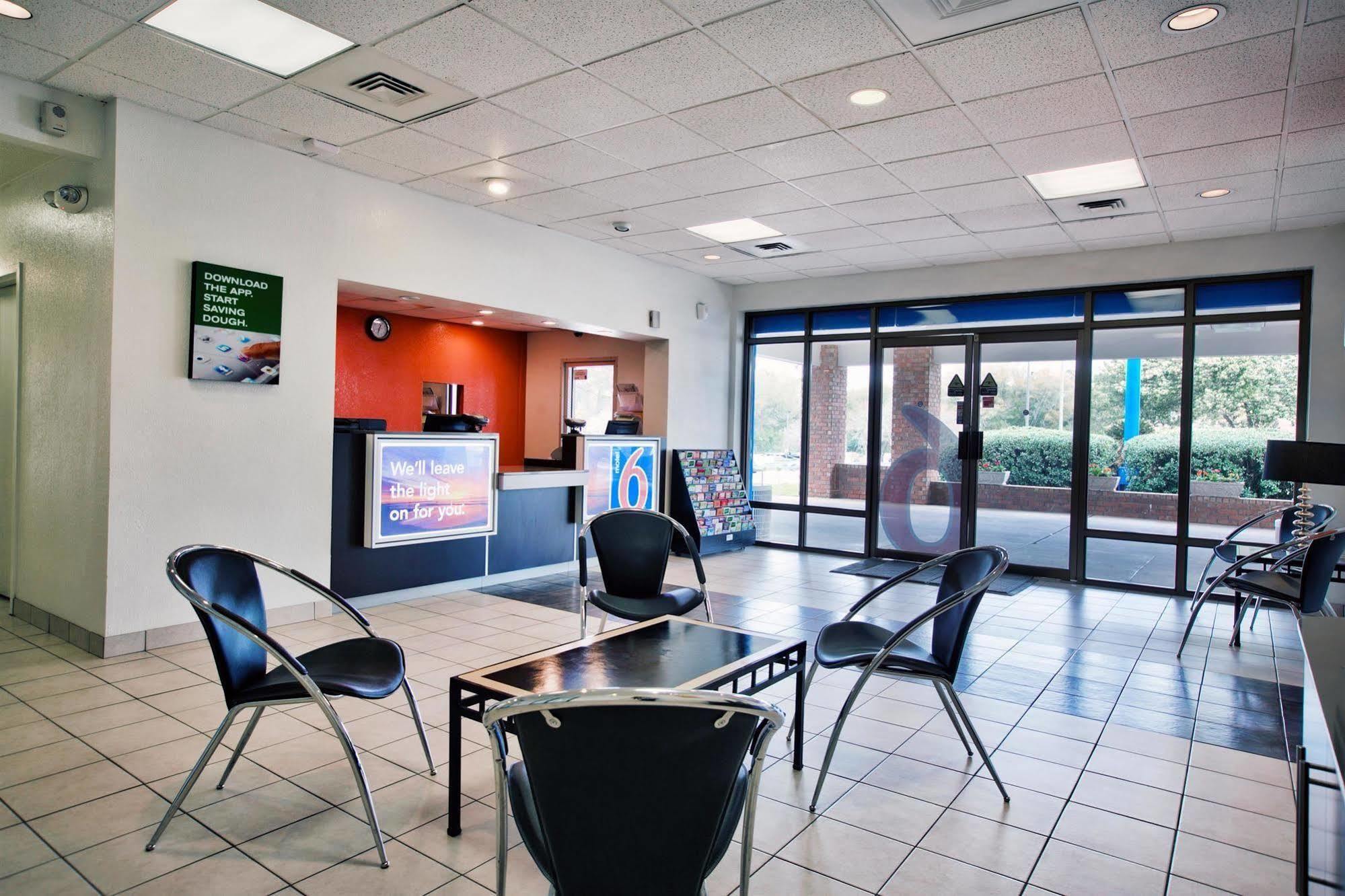 Motel 6-Tallahassee, Fl - Downtown Exterior photo